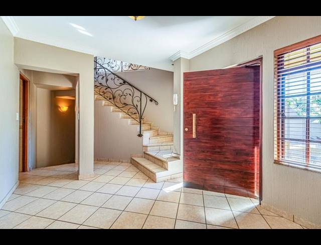 4 BEDROOM HOUSE FOR SALE IN BEDFORDVIEW